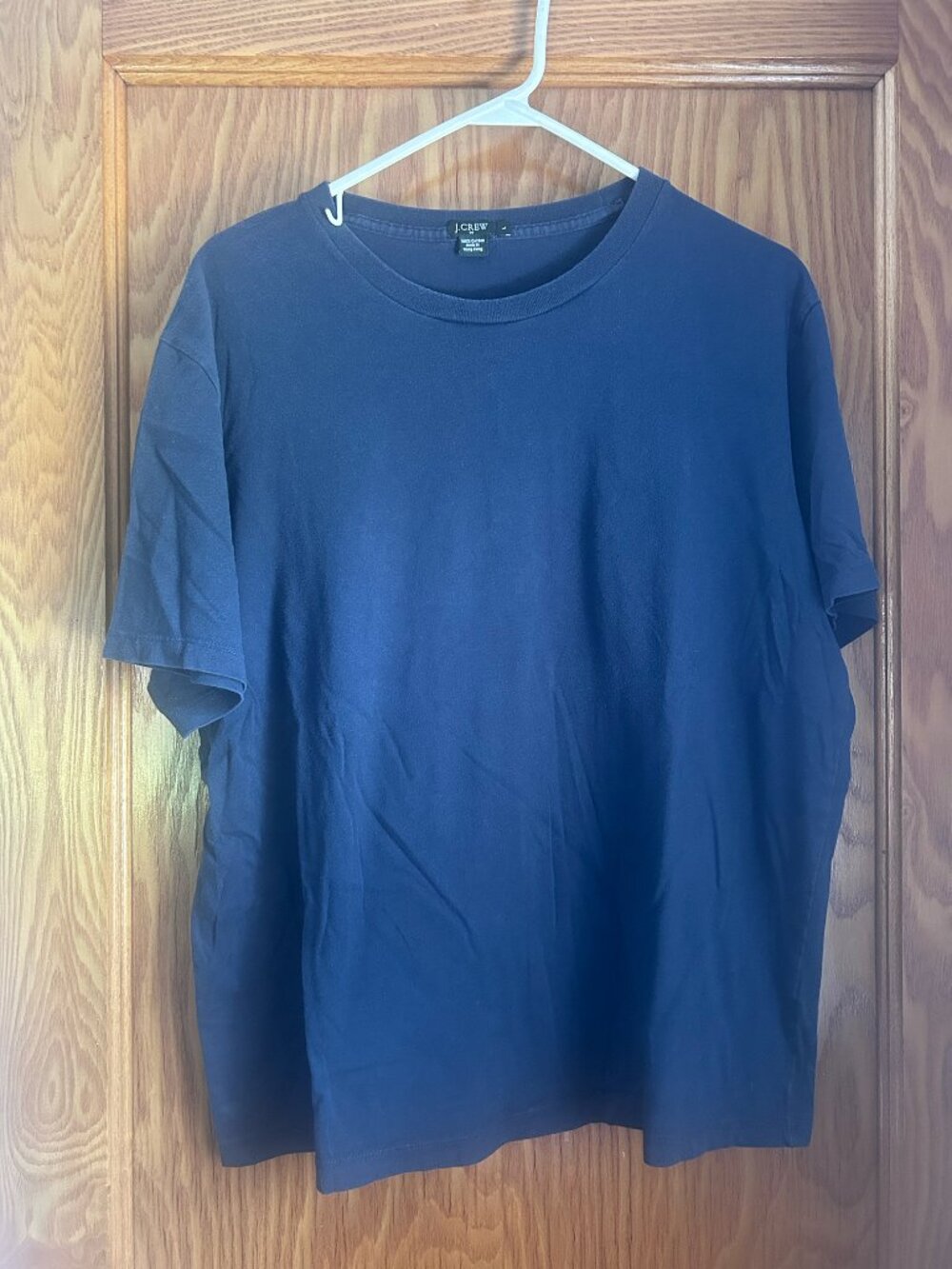 J. Crew Men's Navy Blue T-Shirt Large